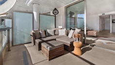 High-quality luxury apartment offering stunning views, frontline location in Marina Botafoch