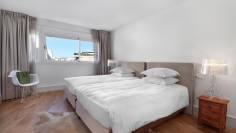 Schitterend luxe afgewerkt appartement op de eerstelijn van de jachthaven Marina Botafoch