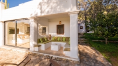 Superb Ibiza finca full of authentic details and stunning views close to Santa Gertrudis