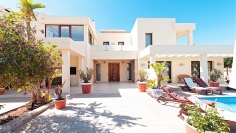 Beautiful large villa close to Ibiza town