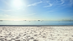 Beautiful seafront apartment in Playa d'en Bossa