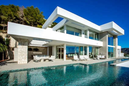 Superieure designer villa met spectaculair zeezicht op toplocatie Moraira