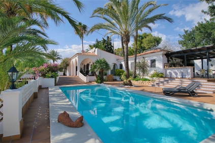 Sfeervolle Mediterrane villa met apart gastenverblijf