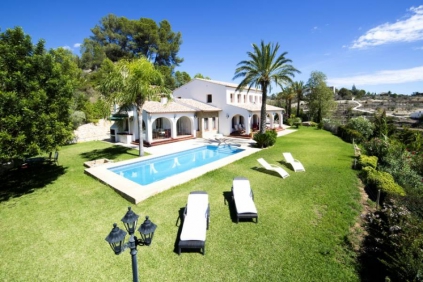 Stunning luxurious finca with beautiful views