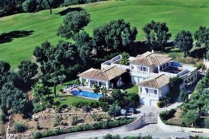 Beautiful luxurious villa offering amazing views of Saint Tropez bay