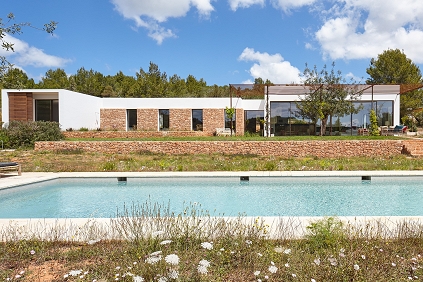 Schitterende architectuur villa met enorm perceel op het platteland van Ibiza