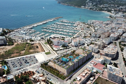 The Most Beautiful and Unique Penthouse in Ibiza - Prime Marina Location & 5-Star Hotel Services!