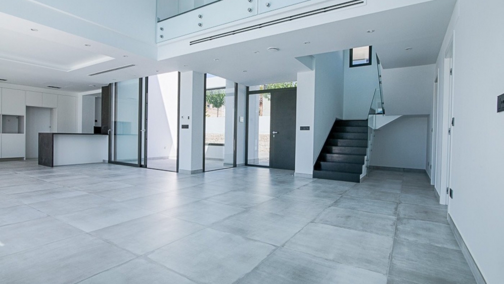 Nieuwe instapklare moderne villa op loopafstand van het centrum en strand van Moraira