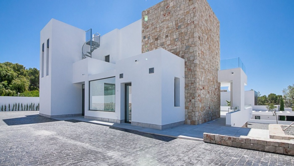 Nieuwe instapklare moderne villa op loopafstand van het centrum en strand van Moraira
