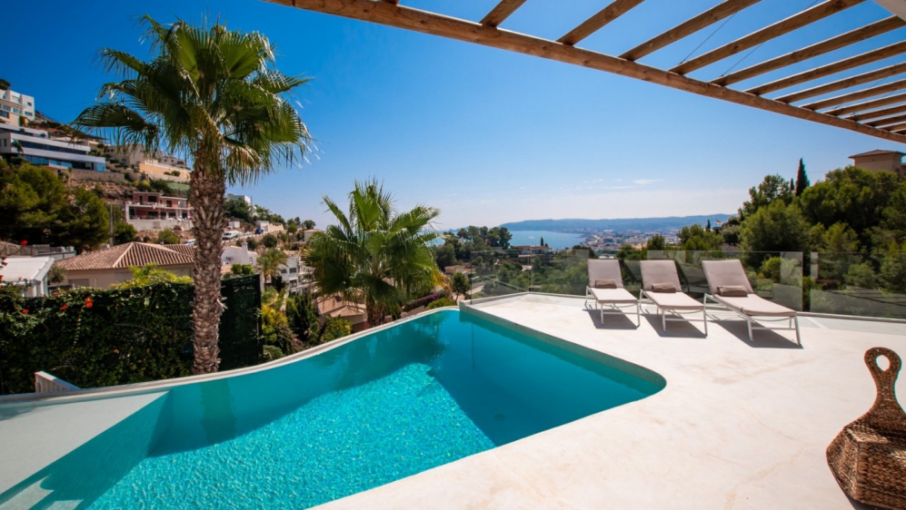 Stunnig Ibiza style villa with amazing sea views for sale close to the beach in Javea
