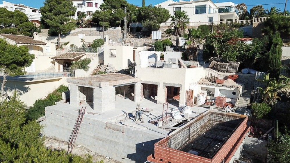 Fantastische nieuwe Ibiza stijl villa met fenomenaal zeezicht