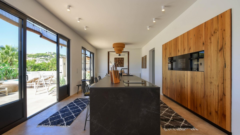 Schitterende Ibiza stijl villa  van hoge kwaliteit op een heerlijke locatie in Moraira