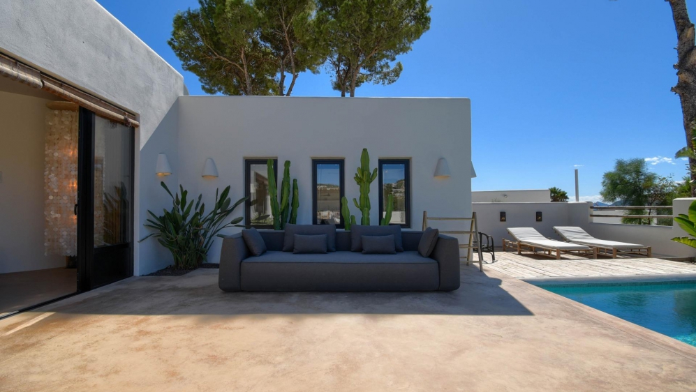 Schitterende Ibiza stijl villa  van hoge kwaliteit op een heerlijke locatie in Moraira