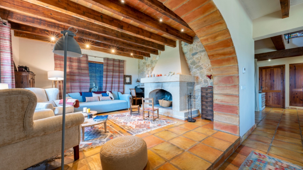 Unique luxury finca with sea and mountain views in one of the most beautiful spots of Moraira