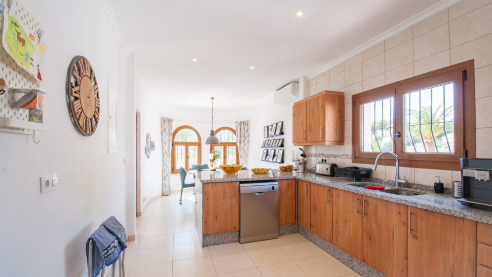 Luxury Mediterranean villa in a prime Moraira location at an exceptional Price!