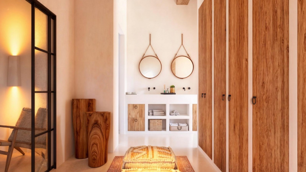 luxury new-build finca in Mediterranean style on large plot with panoramic views