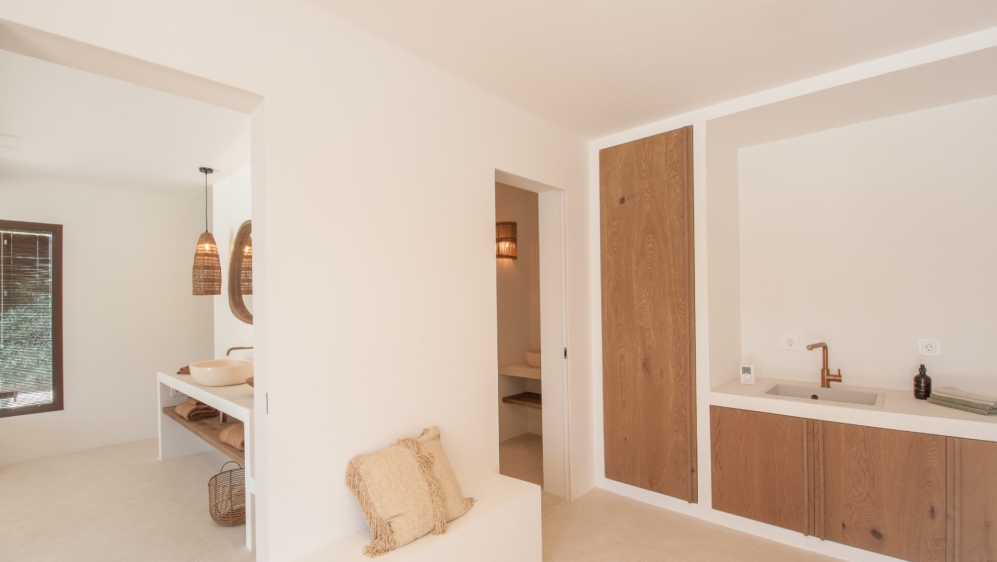 Luxe nieuwgebouwde Ibiza stijl villa op toplocatie Benissa