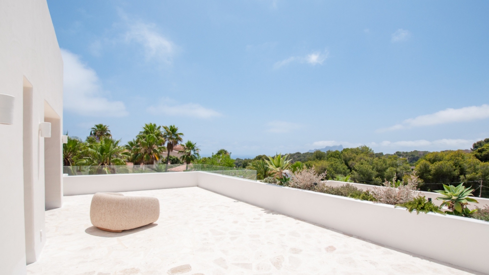 Luxe nieuwgebouwde Ibiza stijl villa op toplocatie Benissa