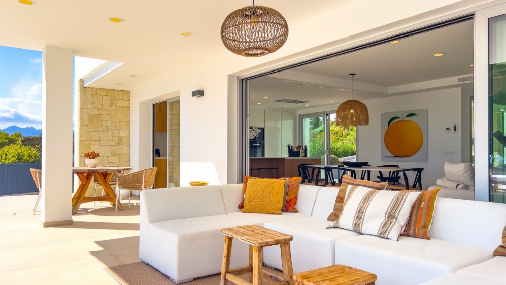 Modern Mediterrane villa met panoramisch zeezicht op toplocatie in Moraira