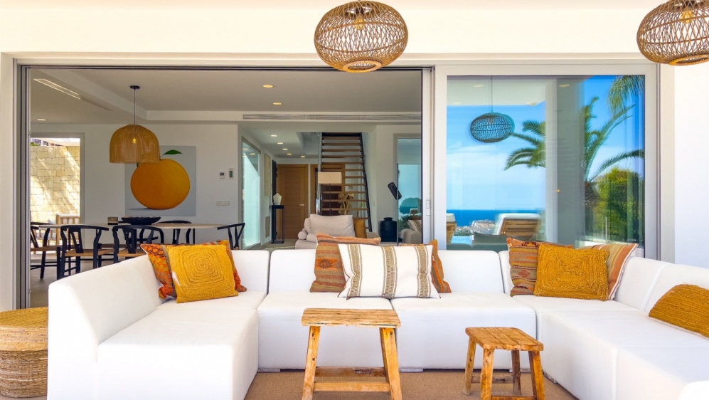 Modern Mediterrane villa met panoramisch zeezicht op toplocatie in Moraira