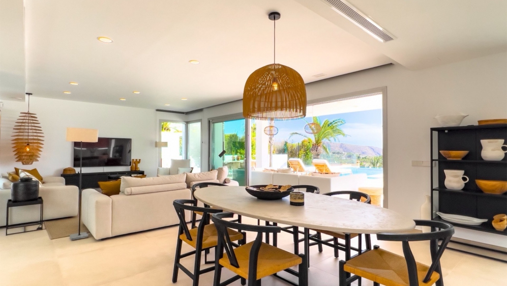 Modern Mediterrane villa met panoramisch zeezicht op toplocatie in Moraira