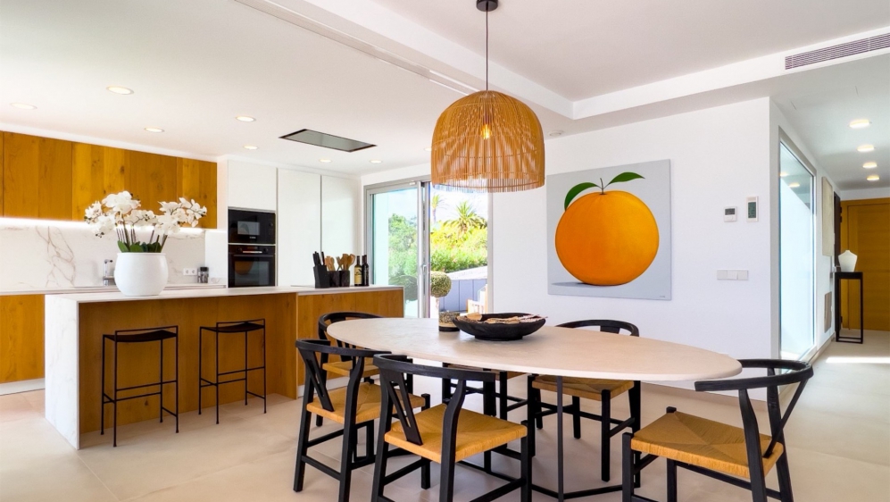Modern Mediterrane villa met panoramisch zeezicht op toplocatie in Moraira