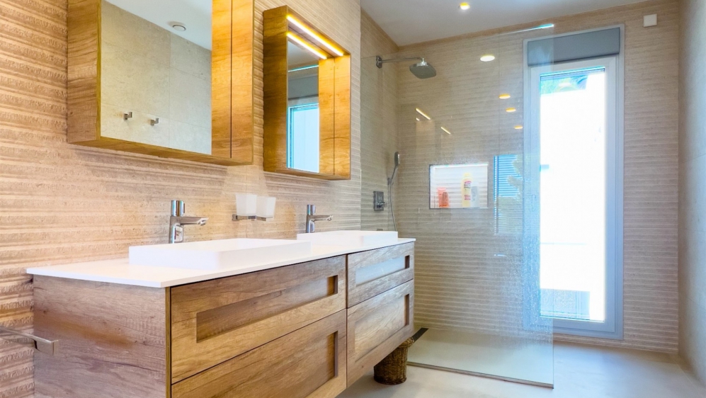Modern Mediterrane villa met panoramisch zeezicht op toplocatie in Moraira