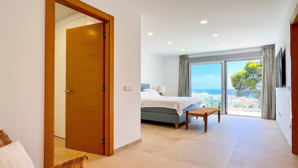 Modern Mediterrane villa met panoramisch zeezicht op toplocatie in Moraira