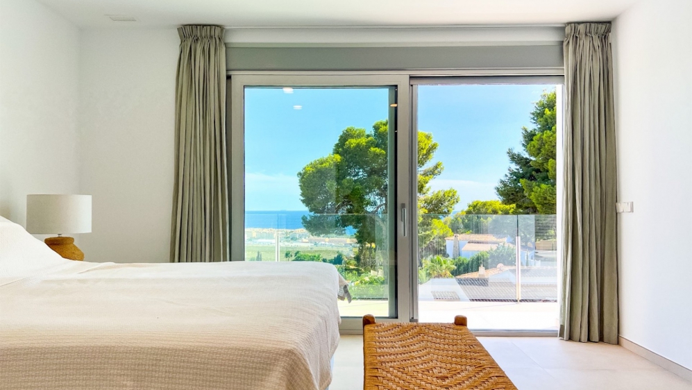 Modern Mediterrane villa met panoramisch zeezicht op toplocatie in Moraira