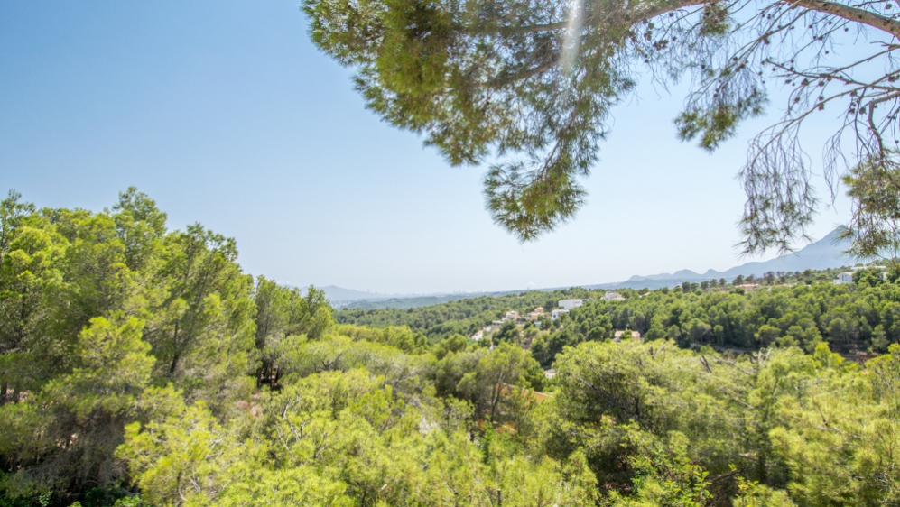 Mooie Ibiza-stijl villa met spectaculair uitzicht in Altea