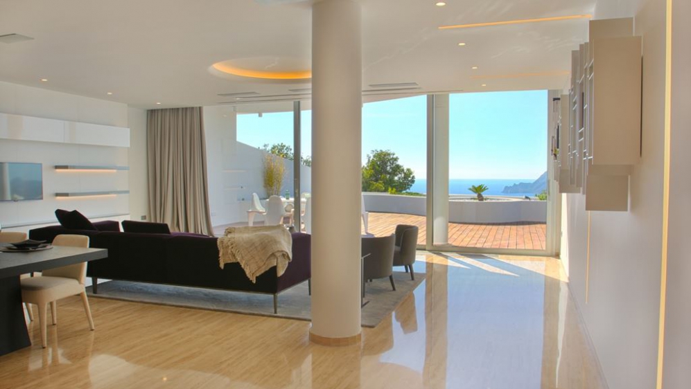 Ultra luxurious design apartement with stunning views!