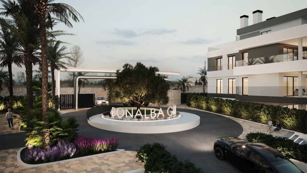 Luxury project located by the golf course, just a few minutes from the beach and the city of Alicante