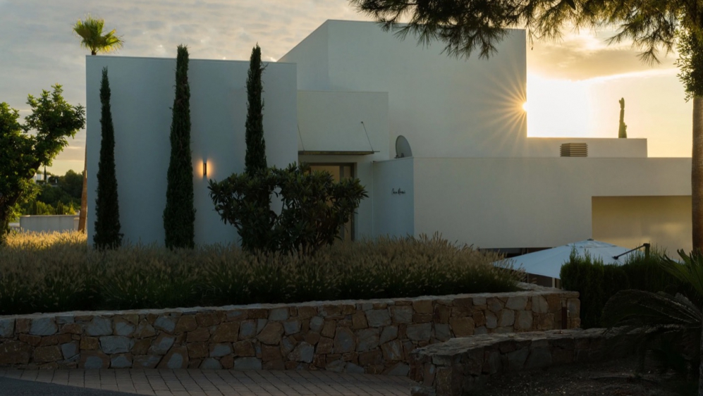 Superb and very complete high quality villa on Spain's leading 5* golfresort