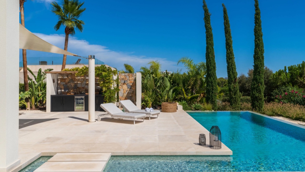 Superb and very complete high quality villa on Spain's leading 5* golfresort