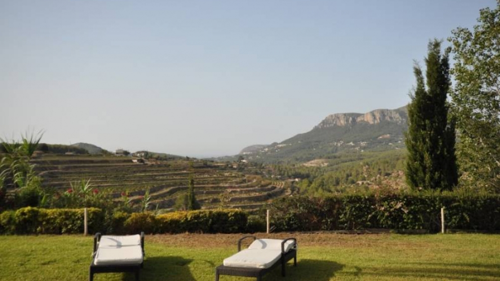 Stunning luxurious finca with beautiful views