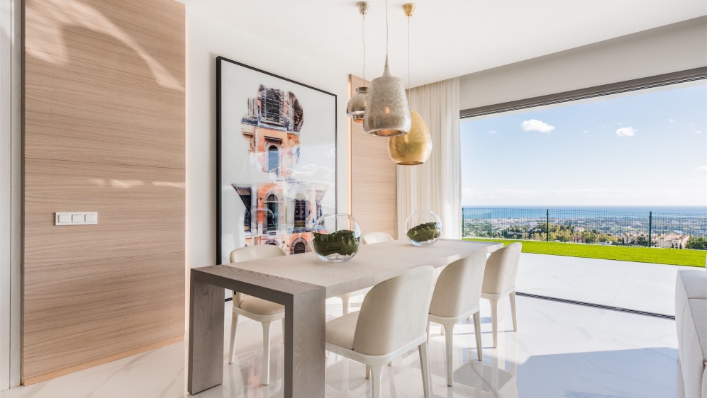Maximale privacy en adembenemende uitzichten in dit fraaie boutique stijl project