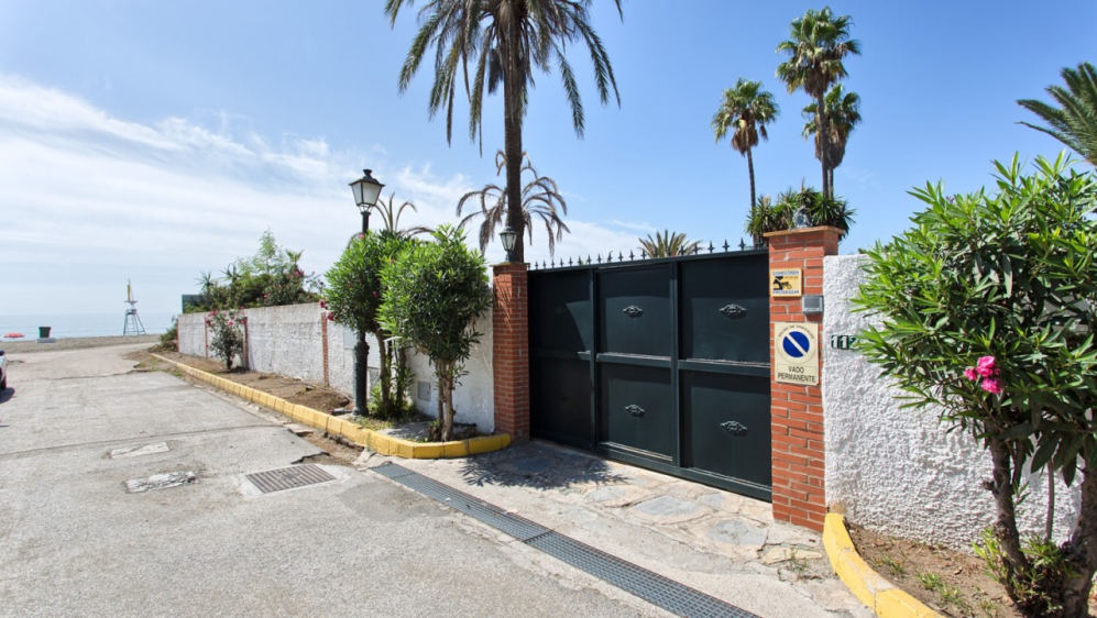 Contemporary beachfront designer villa with direct private access to the beach in the New Golden Mile.