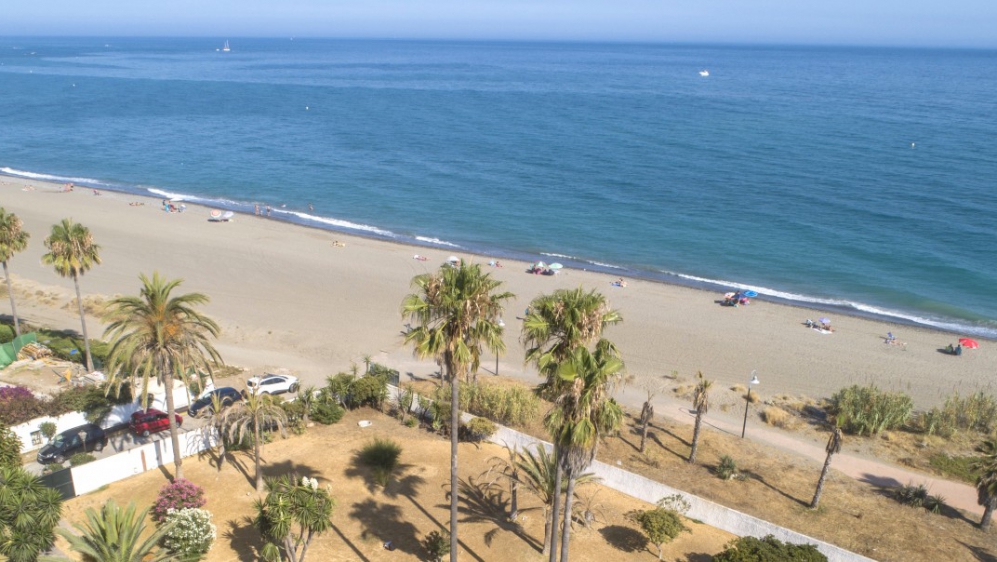 Contemporary beachfront designer villa with direct private access to the beach in the New Golden Mile.