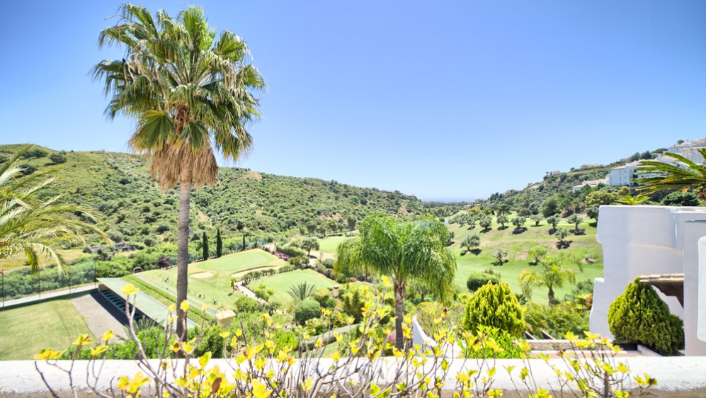 Stunning duplex penthouse on La Quinta 