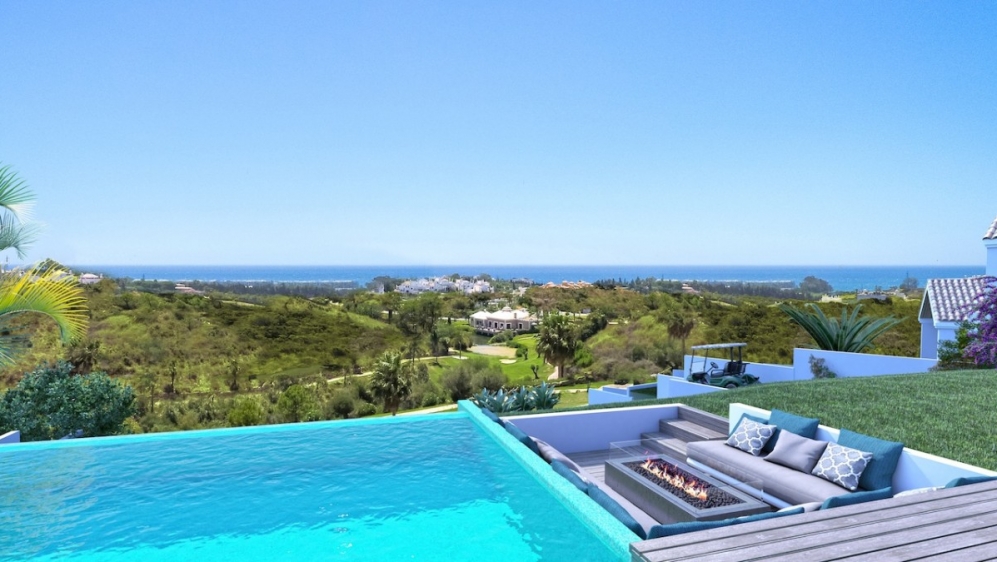Stunning private villas with fantastic golf and sea views!