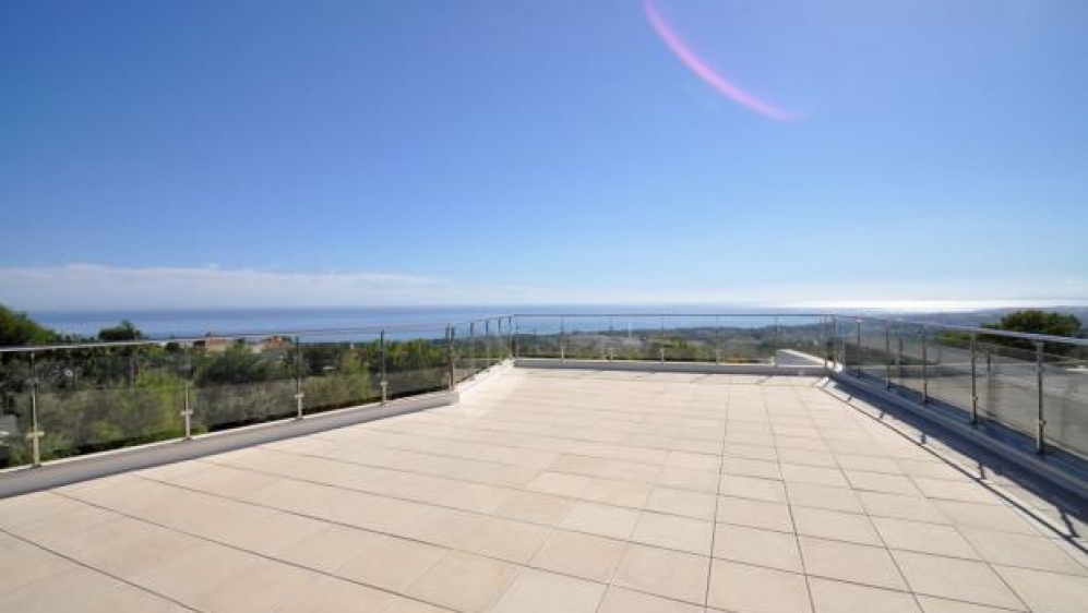 Magnifient modern design villa with impressive sea views