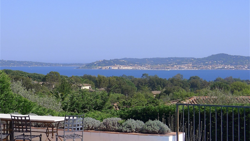 Schitterende klassieke villa van topklasse met panoramisch uitzicht op St. Tropez