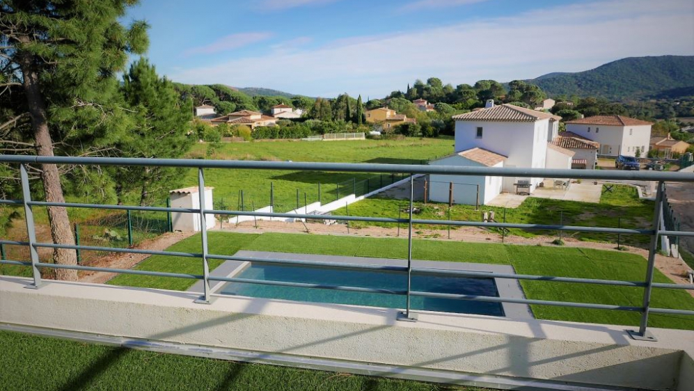 Very nice contemporary villa in Plan de la Tour for interesting price