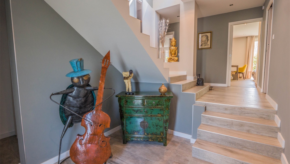 Luxurious contemporary villa within walking distance to the sea and centre of Sainte Maxime