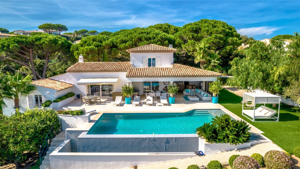 Exclusieve villa met spectaculair zeezicht op toplocatie Sainte Maxime