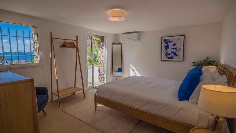 Luxurious 1930s Villa with Panoramic Sea Views in toplocation of Sainte-Maxime