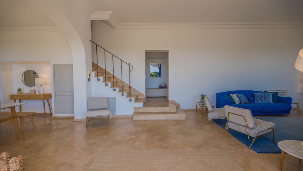 Luxurious 1930s Villa with Panoramic Sea Views in toplocation of Sainte-Maxime