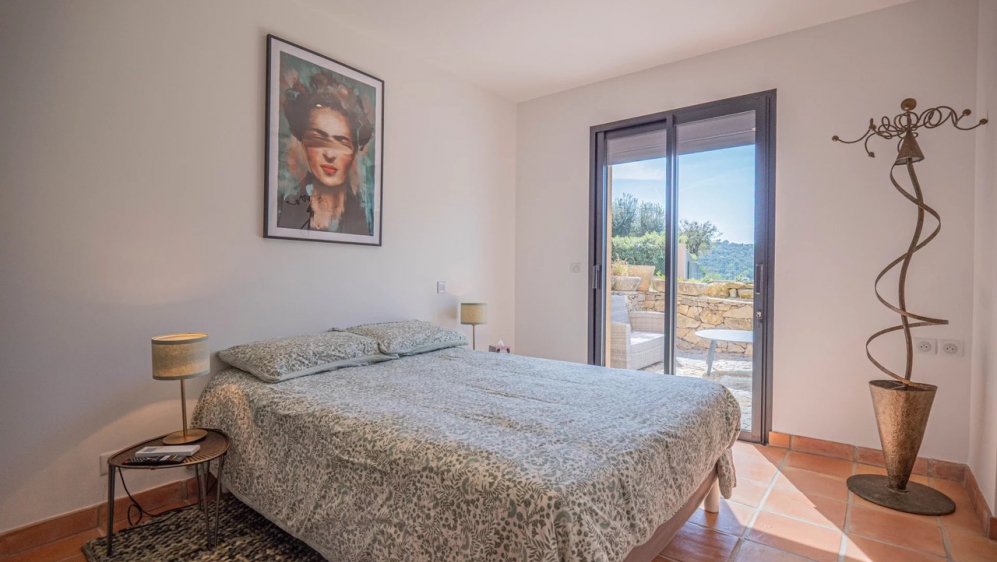 Stijlvolle en volledig gerenoveerde Provencaalse villa op geweldige locatie!