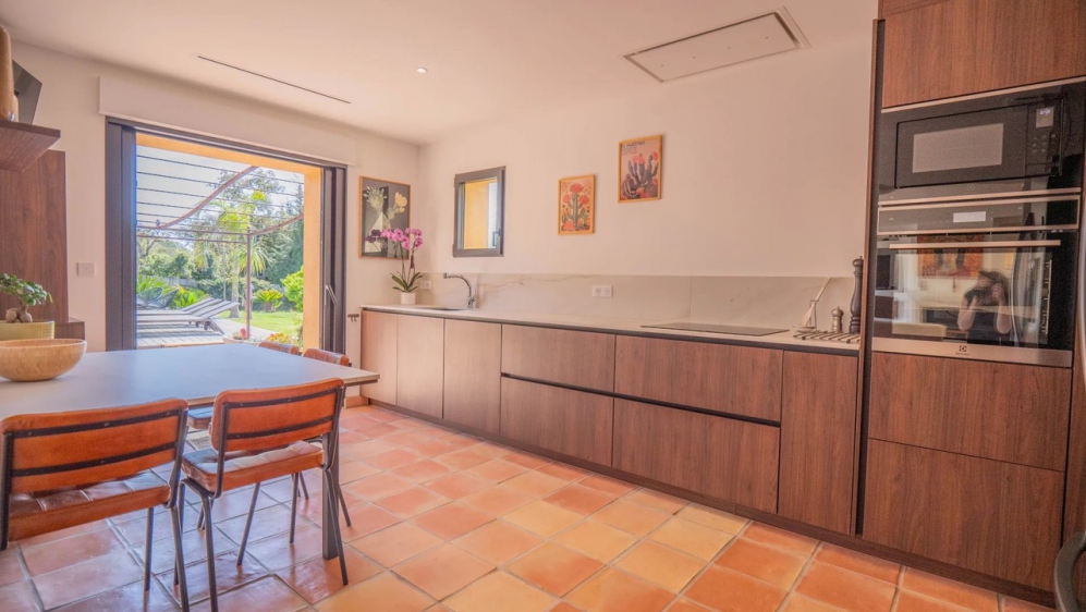 Stijlvolle en volledig gerenoveerde Provencaalse villa op geweldige locatie!