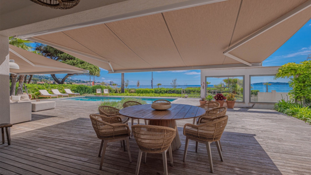 Bohemian-chic villa met zeezicht in Sainte-Maxime op loopafstand strand, jachthaven en centrum